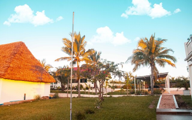 Raffia Beach Aparthotel