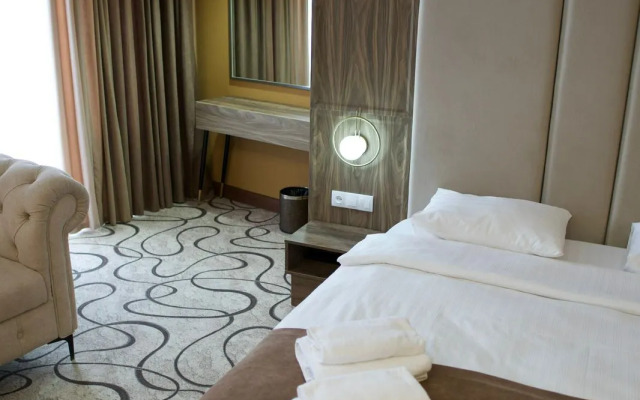 Отель Шахристан