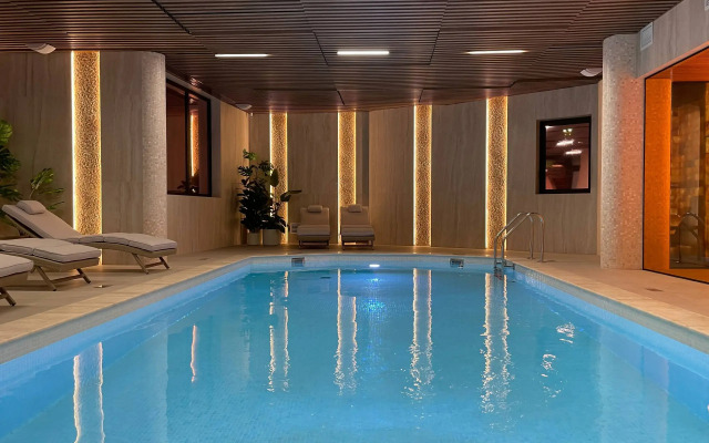 Отель Edge Seligerskaya Moscow