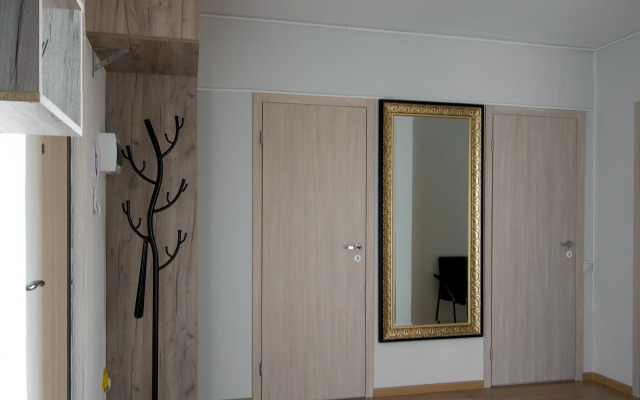 Dlya Bolshoy Semyi S Vidom Na Zaliv Flat