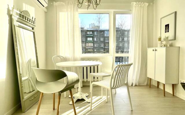 Квартира Обломов на Должанской 5