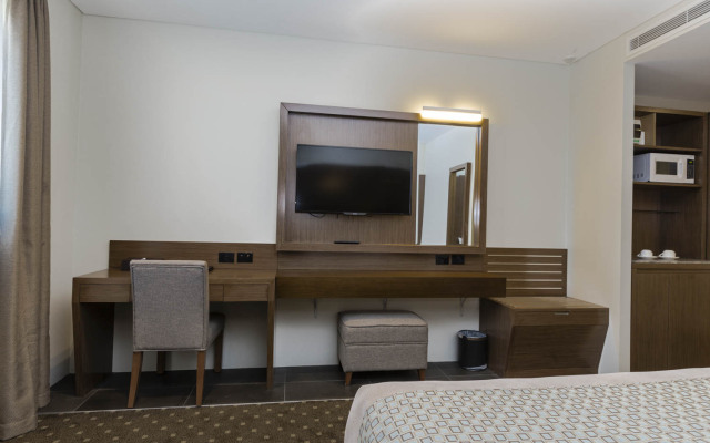Bankstown Hotel