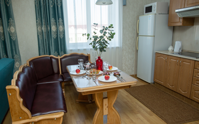 Spelaya Vishnya v Tsentre Goroda Apartment
