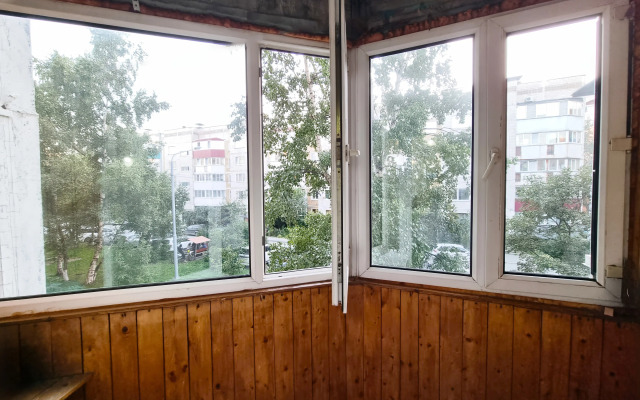 Na Ulitse Purkaeva 51A Apartments