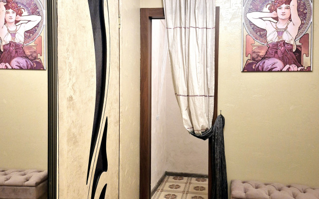 Dizaynerskaya "Modern" Flat