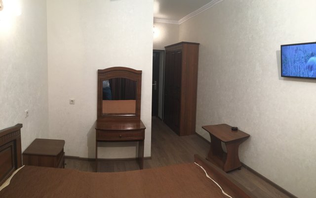 Tsentralnyij Guest House