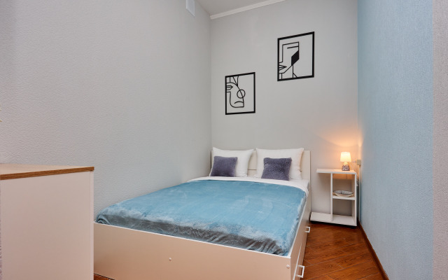 18 Line Mini Hotel