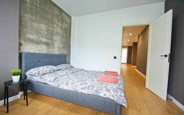 Апартаменты 3-комнатные Апартон на Макаенка 12Б