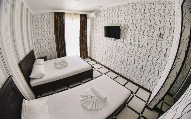 Hotel Ilios