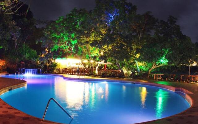 Dakak Park And Beach Resort Hotel