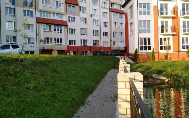 Lilovyje Na Solnechnoy Ulitse 17 Apartments