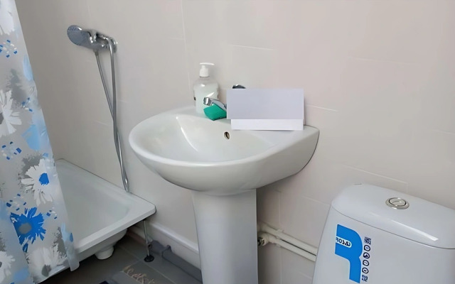 Студия на Горького 48 (46)