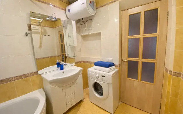 Two Pillows on boulevard Pischevikov, bld. 17