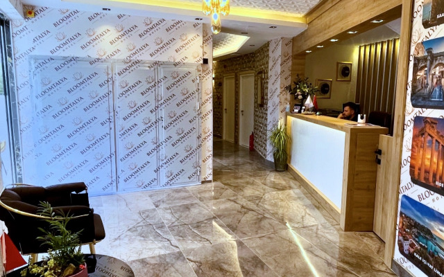 BLOOMTALYA Hotel