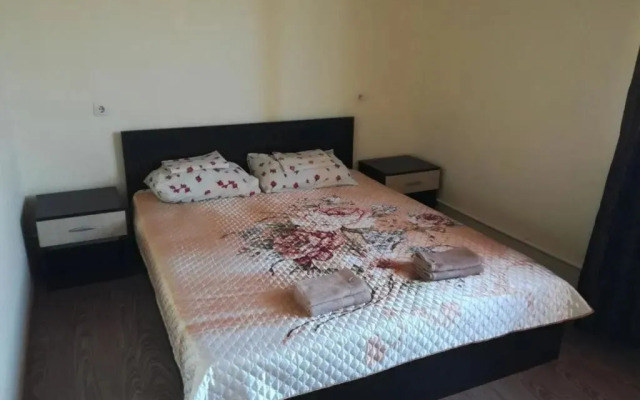 Меблированные Комнаты на Мира