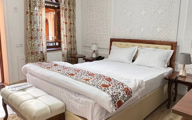 Amiran Boutique Hotel