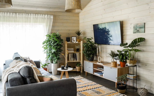 Частный дом Коттедж у реки с видом на лес