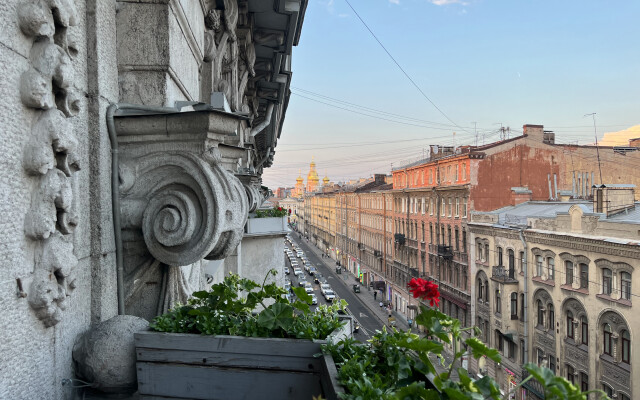 Апартаменты Уникальная квартира на Пяти углах