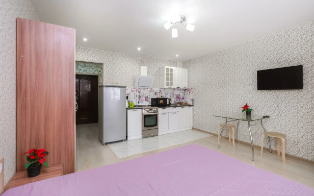 Апартаменты квартирка-нск на Горском мик 75