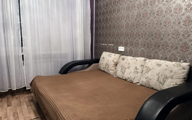 Квартира для командировочных рядом с заводами Лукойл, Каустик