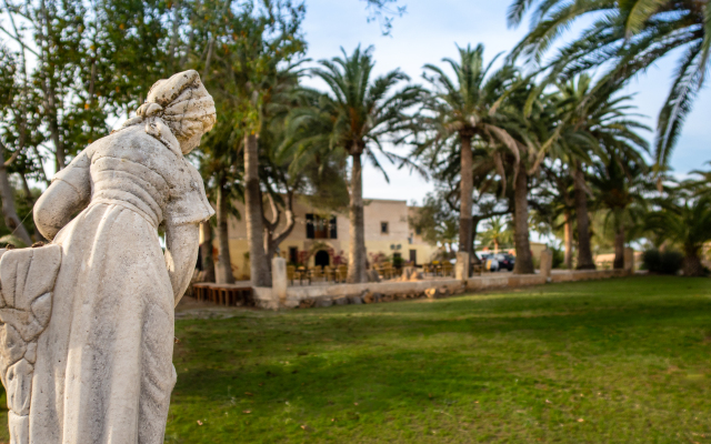 Отель Finca Predio Son Serra