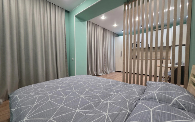 Апартаменты SeveRent в центре города 163