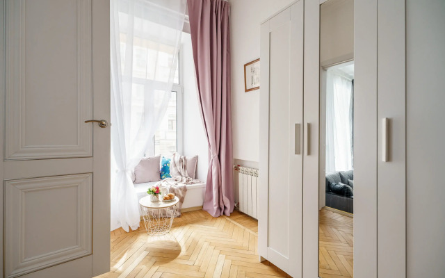 Апартаменты 5-я Советская 10