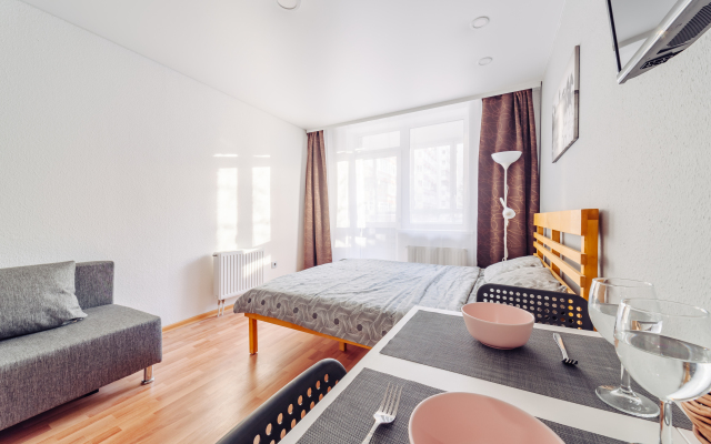 Апартаменты UyutnoEKB Краснолесья 16/3