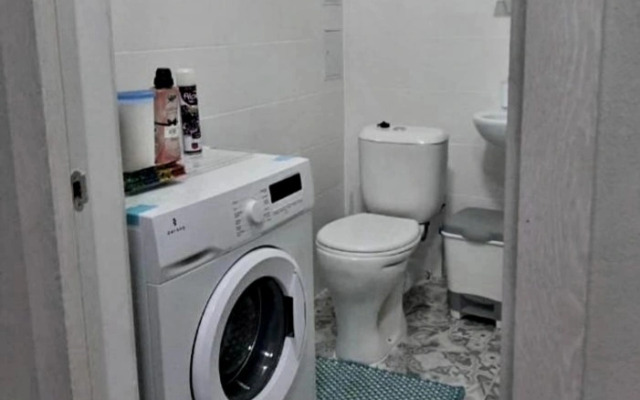 Primorskaya 33 Flat