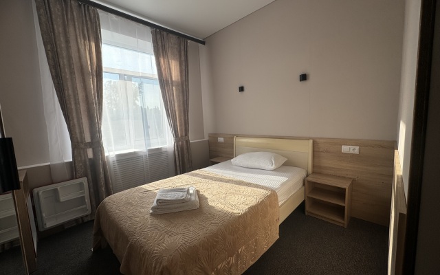 Rose Caucasus Verde Guest House