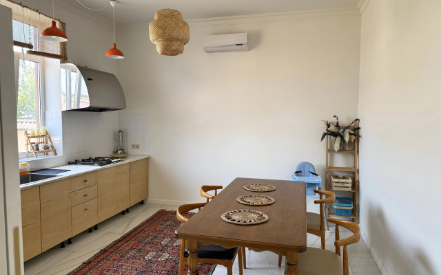 Частный дом просторный светлый на берегу Каспийского моря