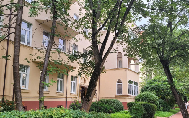 Na Krasnoy Flat