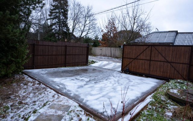 Частный дом Уютный дом с камином