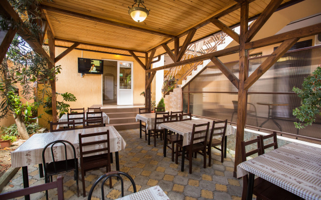 Sangriya Guest House