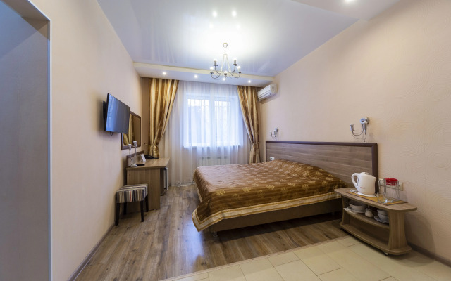 Vip Khaus Hotel