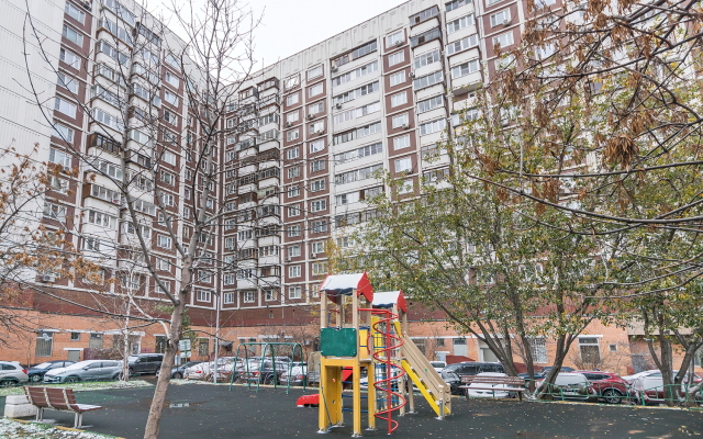 U Metro Mar'ino Apartments