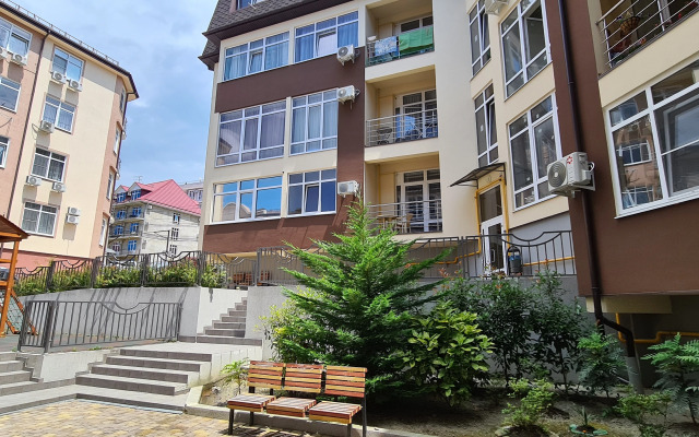 Studiya S Balkonchikom V Kurortnom Gorodke Flat