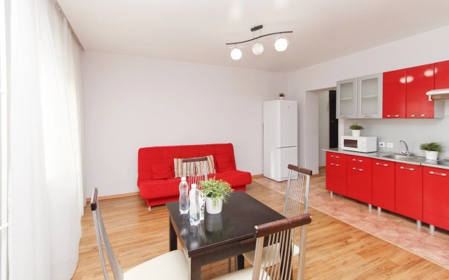 Апартаменты с двуспальной кроватью и кухонной зоной №402