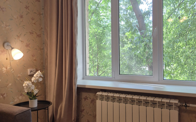 Uyutnaya Dvuhkomnatnaya V Tsentre Vozle Naberezhnoy Flat