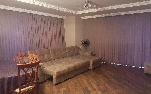 Mimino Deluxe First Line (C I) Apartments