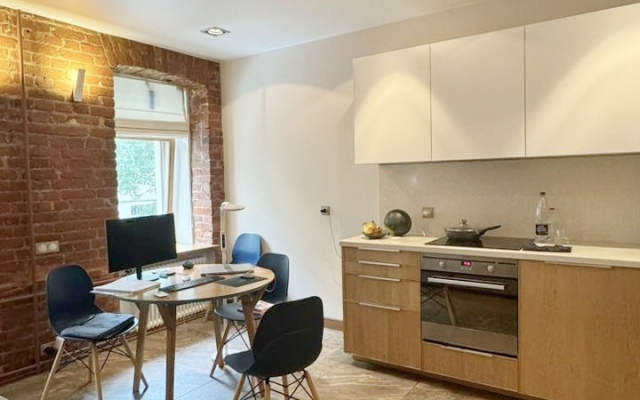 Loft Dvukhkomnatny Vozle Tsirka Nikulina Flat