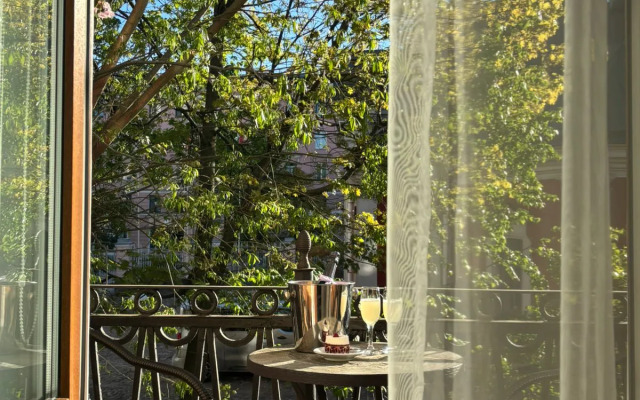 Арт Отель Трезини Trezzini Art Hotel ООО Эвростиль