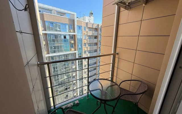 790 Na Krymskoy 89 Apartments