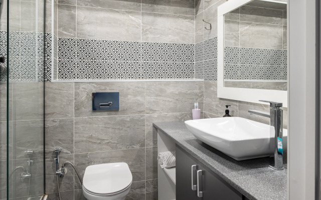Kvartira U Arbate V Samom Tsentre Almaty Apartments