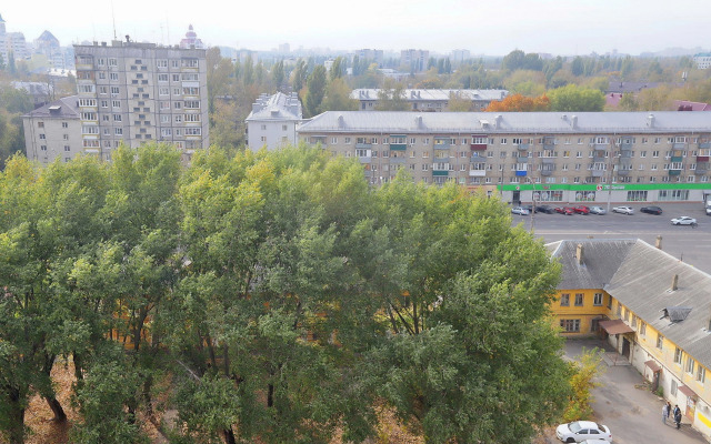 V Tsentre S Parkingom Apartments
