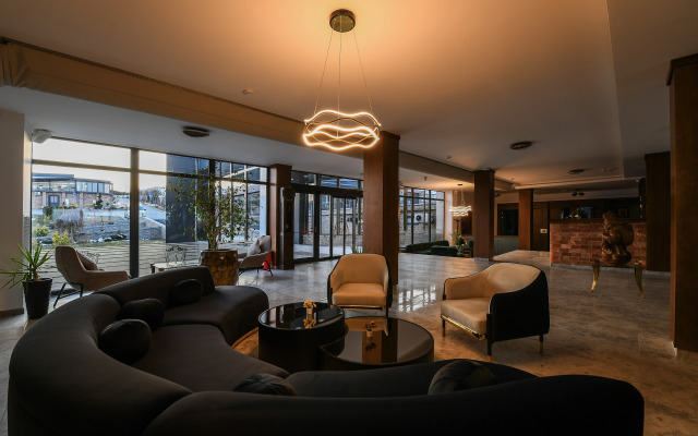 Отель Alexander Resort