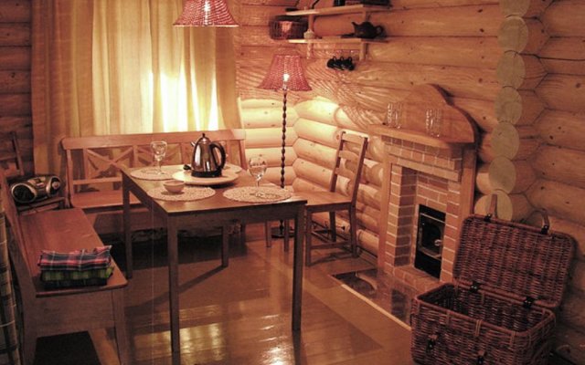 Отель Загородный комплекс  Волжанка