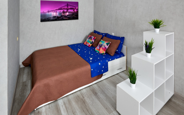 Квартира с балконом на Артюшкова 15