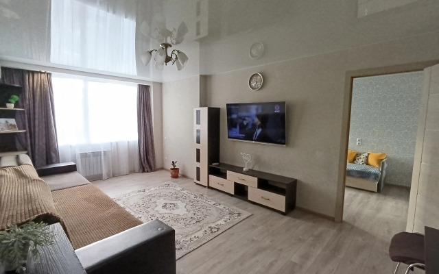 Uyutnaya 2 komnatnaya kvartira na reke Flat