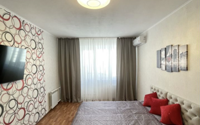 Na prospekte Vyacheslava Klykova 73 Apartments